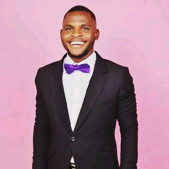 Adewale Ayomide Oluwapelumi